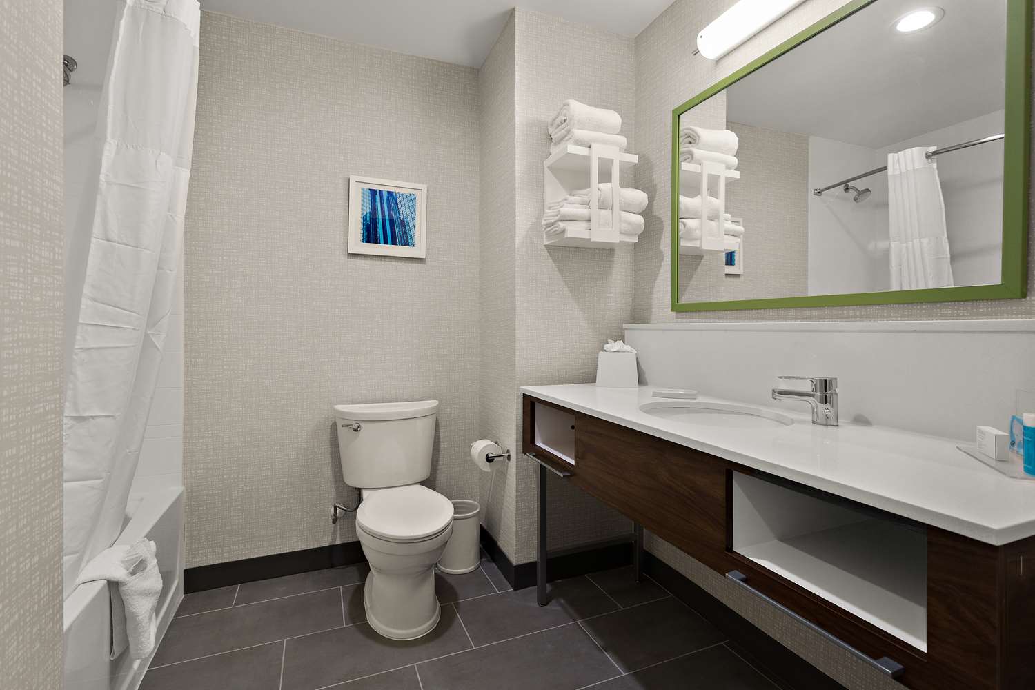 hampton inn and suites ruskin i 75