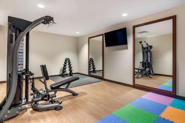 comfort suites grandview kansas city