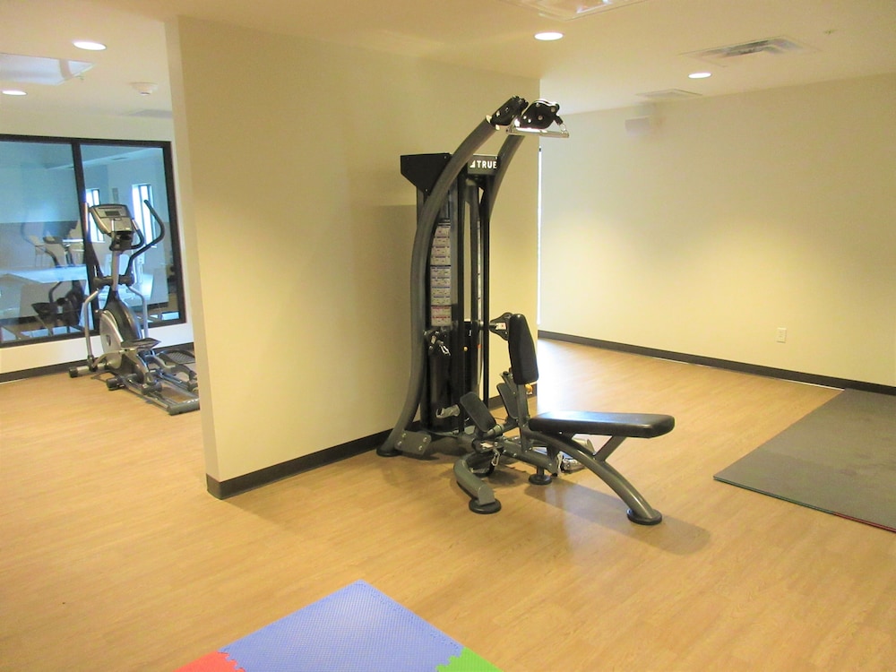 comfort suites grandview kansas city