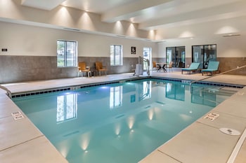 comfort suites grandview kansas city