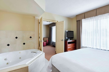 hilton garden inn charlotte north