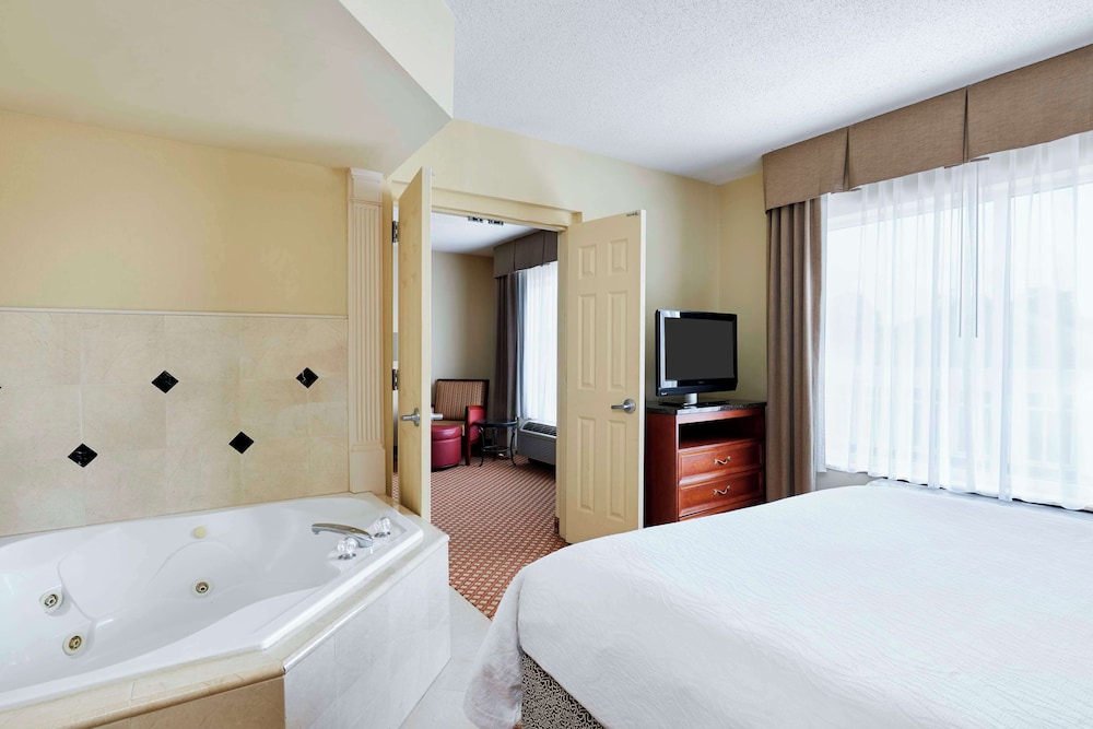 hilton garden inn charlotte north