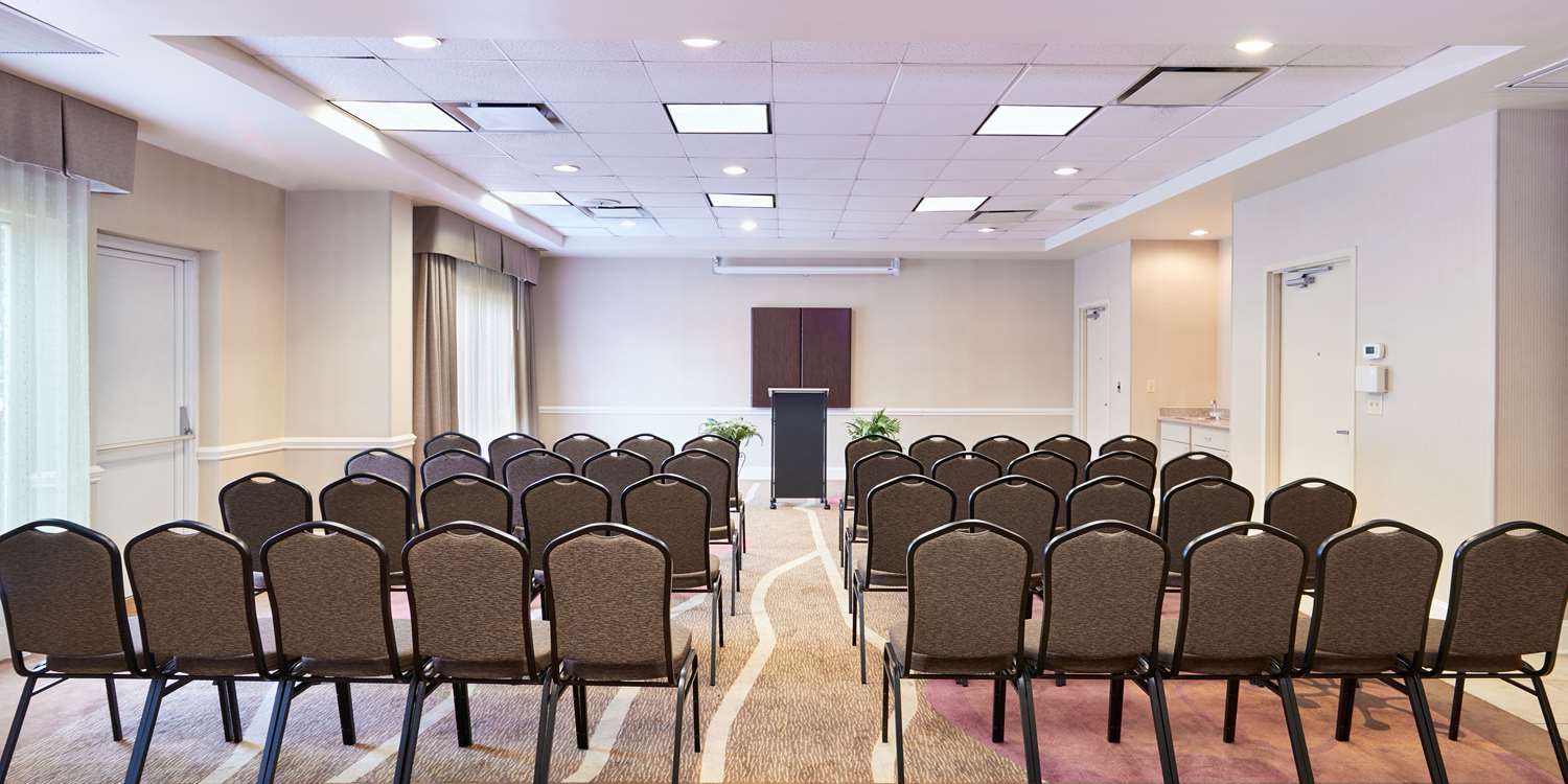 hilton garden inn charlotte north