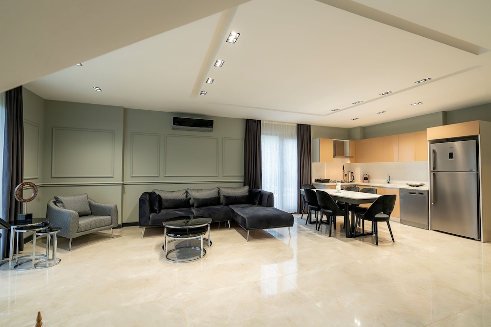 aileena hotel and villas