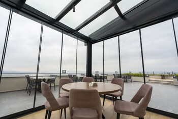 aileena hotel and villas