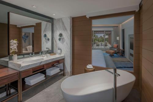 intercontinental ras al khaimah resort and spa an ihg hotel