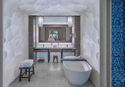 intercontinental ras al khaimah resort and spa an ihg hotel