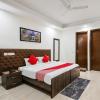hotel o premium rooms chhatarpur