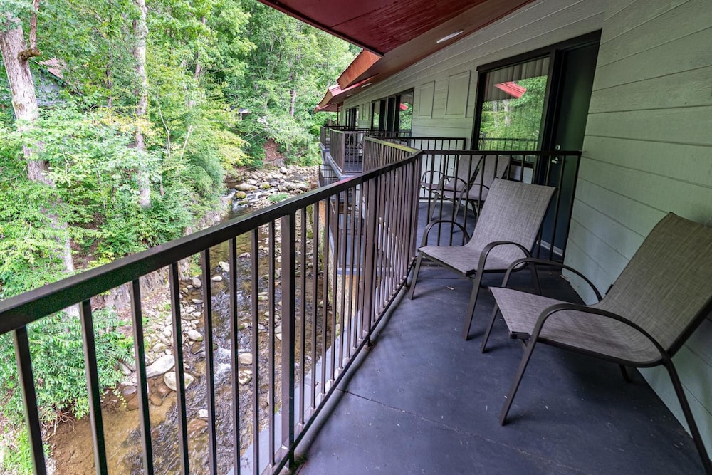 bear creek inn