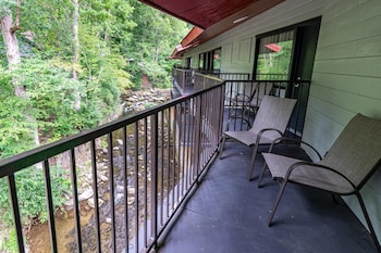 bear creek inn