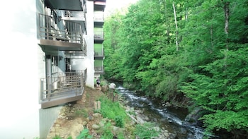 bear creek inn
