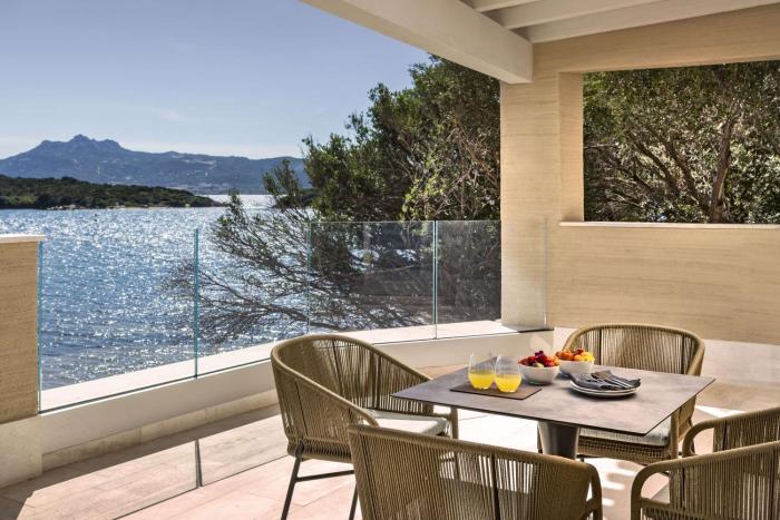 7pines resort sardinia