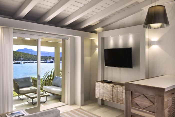 7pines resort sardinia