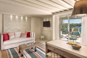 7pines resort sardinia