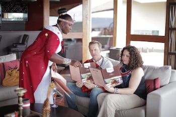 Emayian Luxury Camp,,4 star