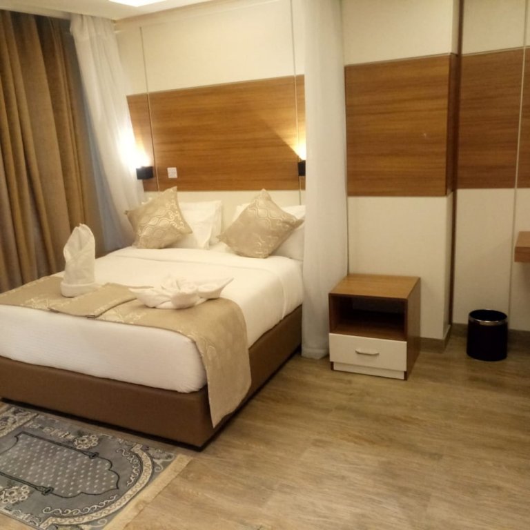 hylise hotel