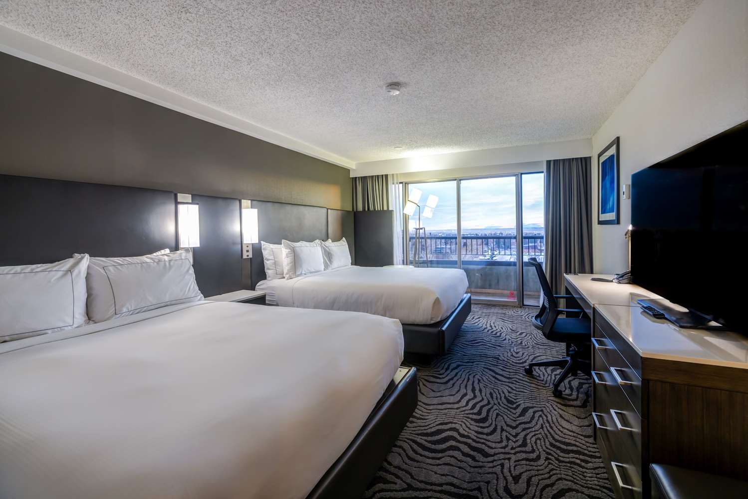 doubletree by hilton calgary north