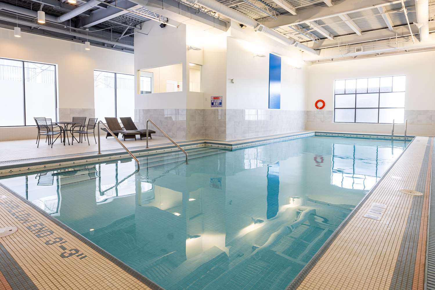 doubletree by hilton calgary north