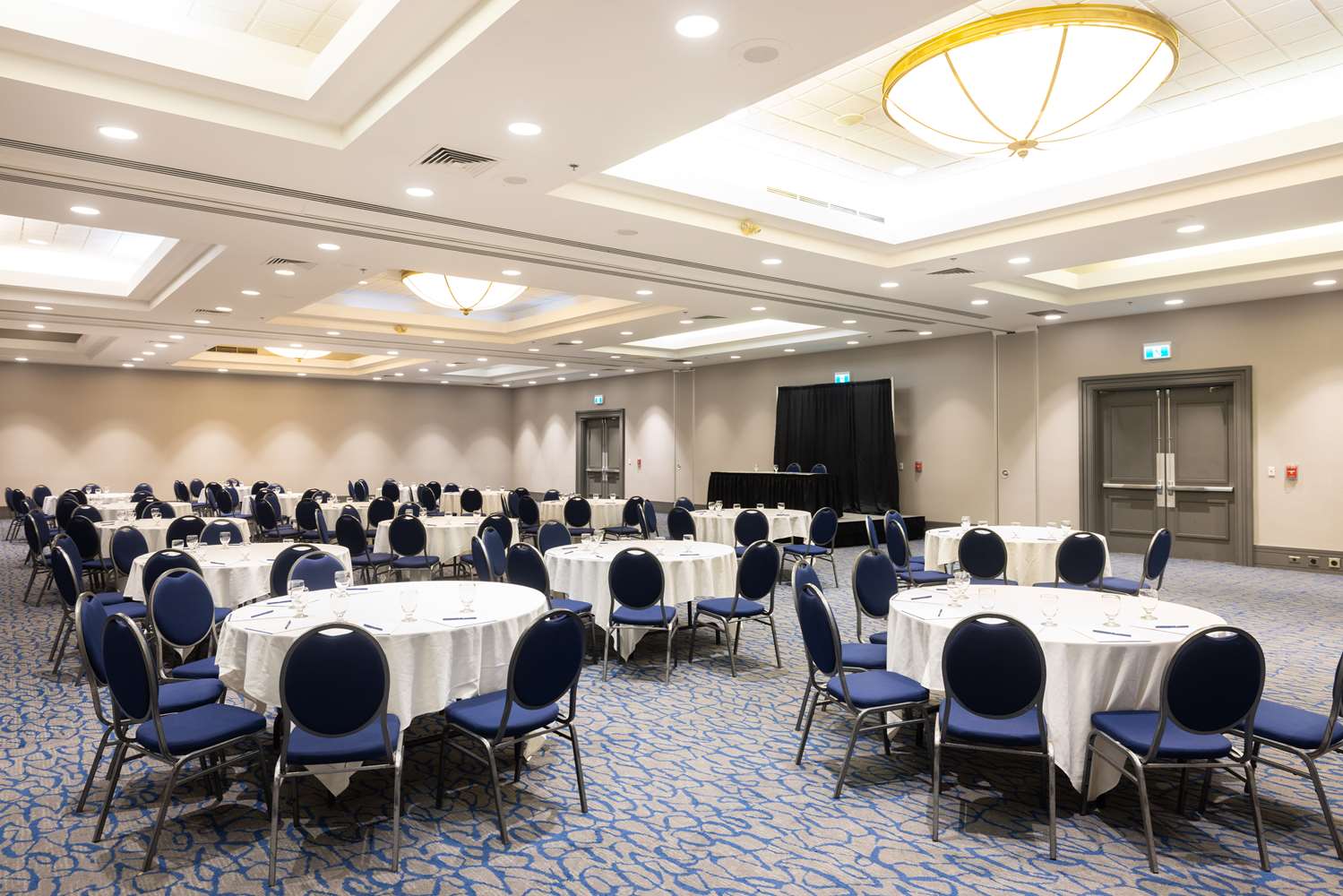 doubletree by hilton calgary north