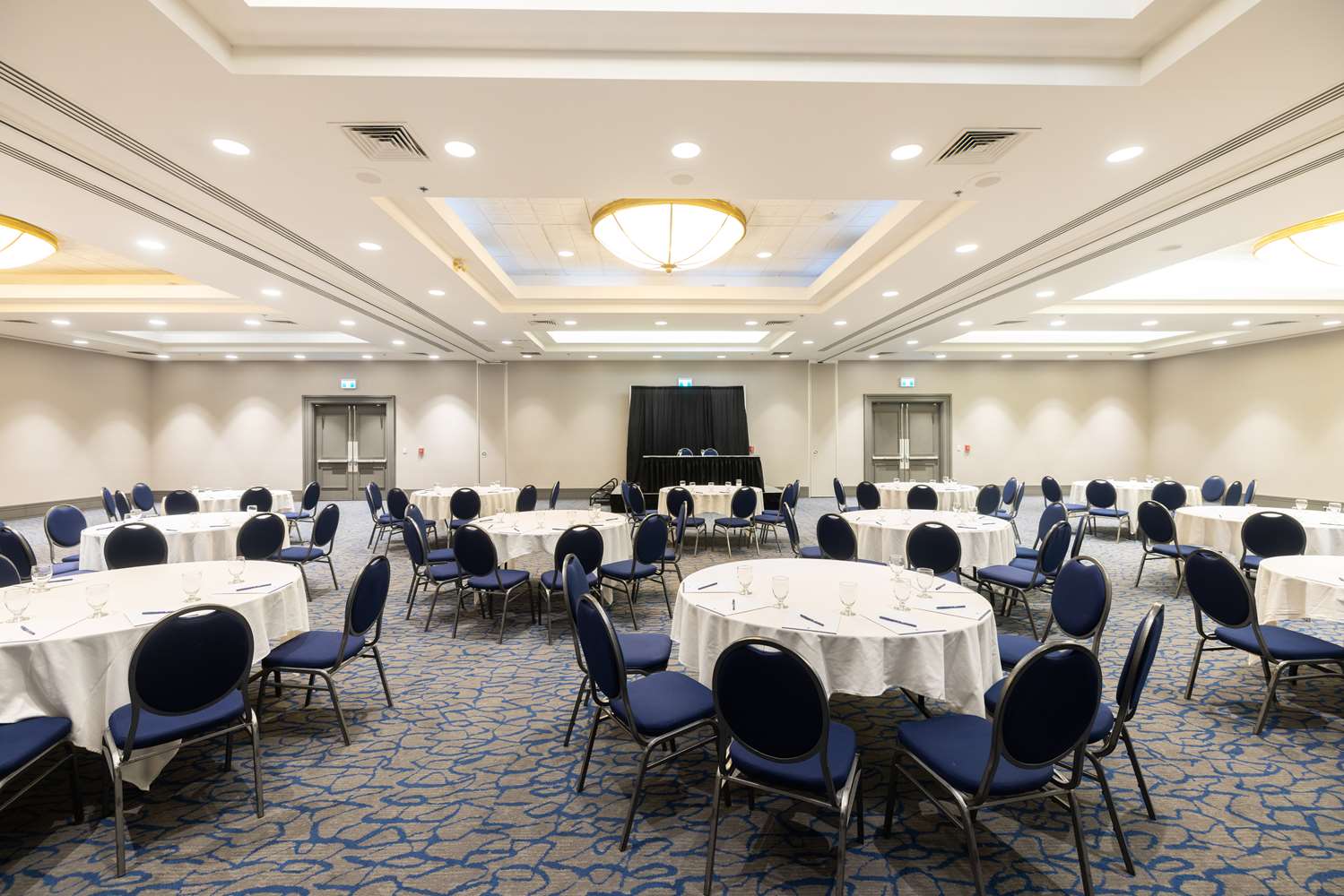 doubletree by hilton calgary north