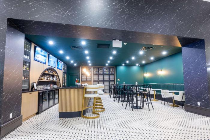 doubletree by hilton calgary north