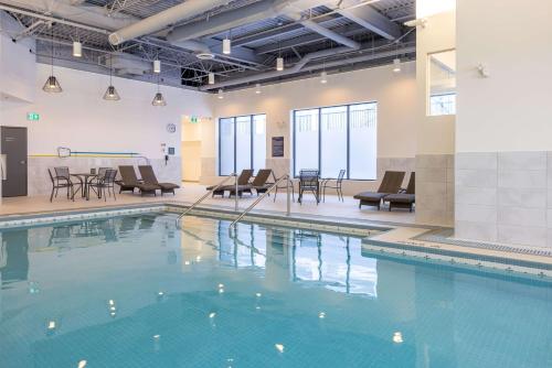 doubletree by hilton calgary north