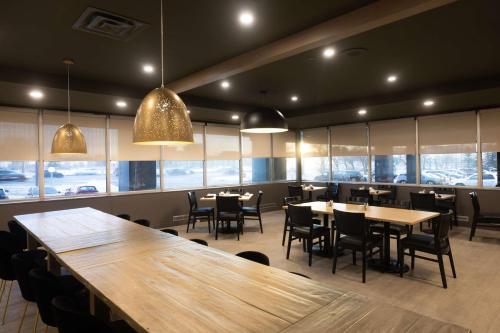 doubletree by hilton calgary north