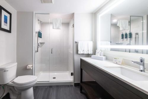 doubletree by hilton calgary north