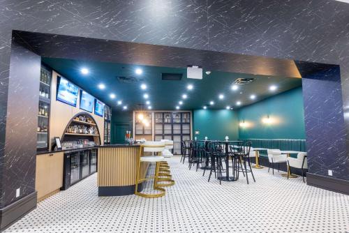 doubletree by hilton calgary north