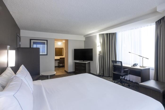 doubletree by hilton calgary north