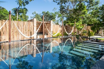 amaka calma tulum
