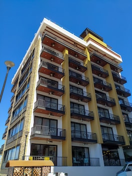 pinnacle resorts 179 adults only