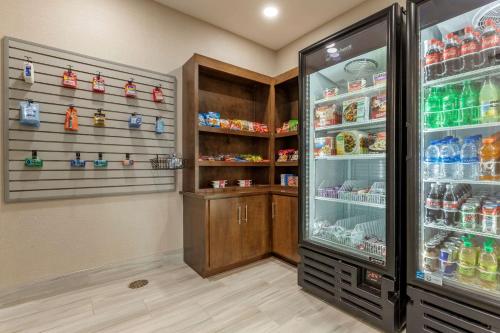 comfort suites greenville airport