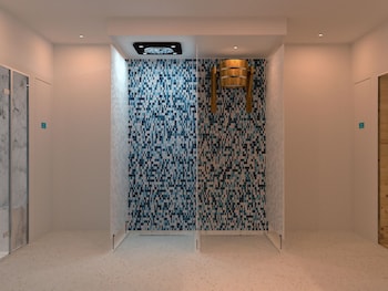 regency salgados hotel and spa