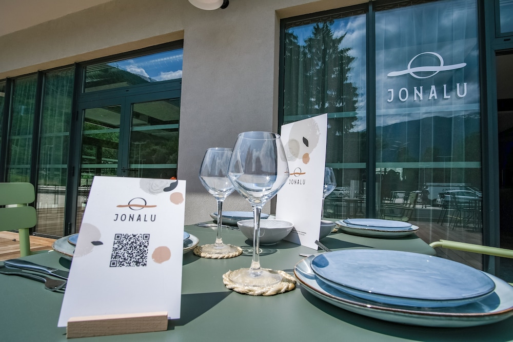 ibis styles albertville