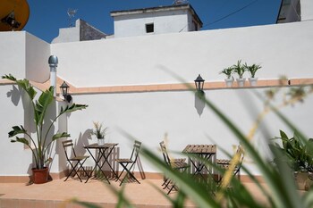 planeta cadiz hostel