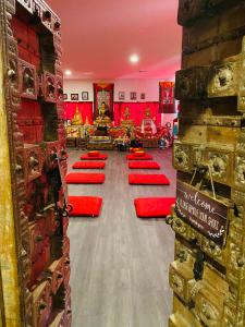 quiet mind mountain lodge retreat and spa