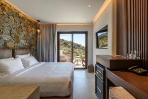 charisma hotel and wellness suites