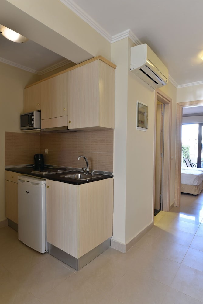 okeanis golden resort