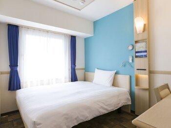 toyoko inn hamada eki kita guchi