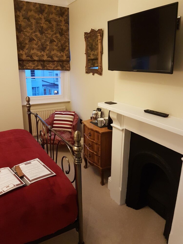 the portland guesthouse