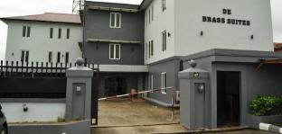 de brass suites hotel