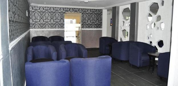 de brass suites hotel