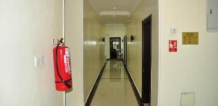 De Brass Suites Hotel,,3.5 star