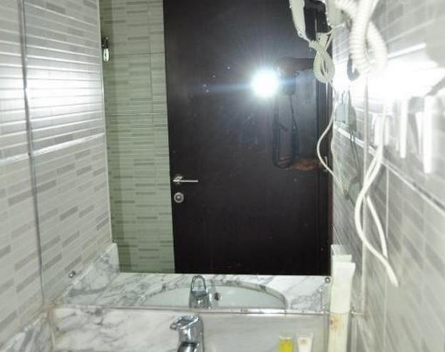 de brass suites hotel