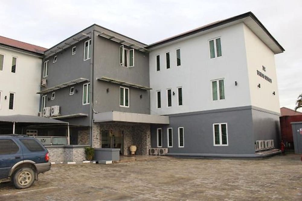 de brass suites hotel