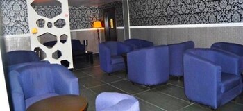 de brass suites hotel