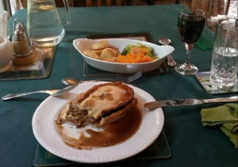 de brass suites hotel