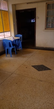 Chariot County Hotel,,2.5 star