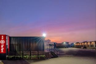 hotel r9 the yard isezaki